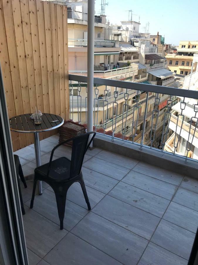 Filippou 13 Luxury Aprts With Balcony Salonicco